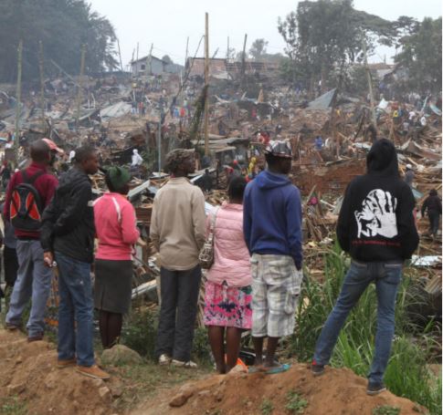 Social Production of Habitat: the Case of the slum of Mashmoni, Nairobi